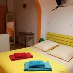 Casa Do Lado Pensión *
